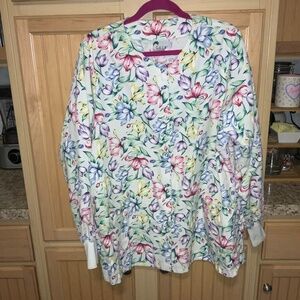 Women’s floral long sleeve scrub jacket preowned